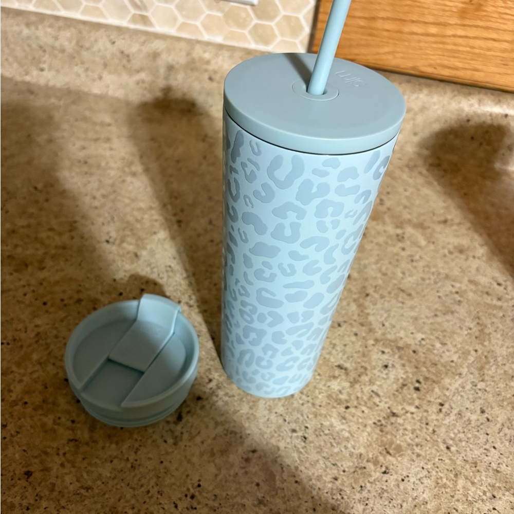 SLM Blue Leopard Print Tumbler